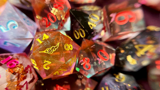 A D&D Player's Guide to an 8pc Dice Set